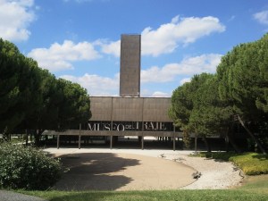 El castillo-museo y su torre
