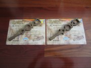 Diplomas y llaves-varitas mágicas