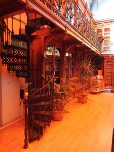 La escalera de caracol