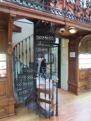 La escalera de caracol