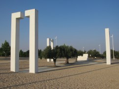 Obstáculos "Sin título" entre la certeza y la incertidumbre