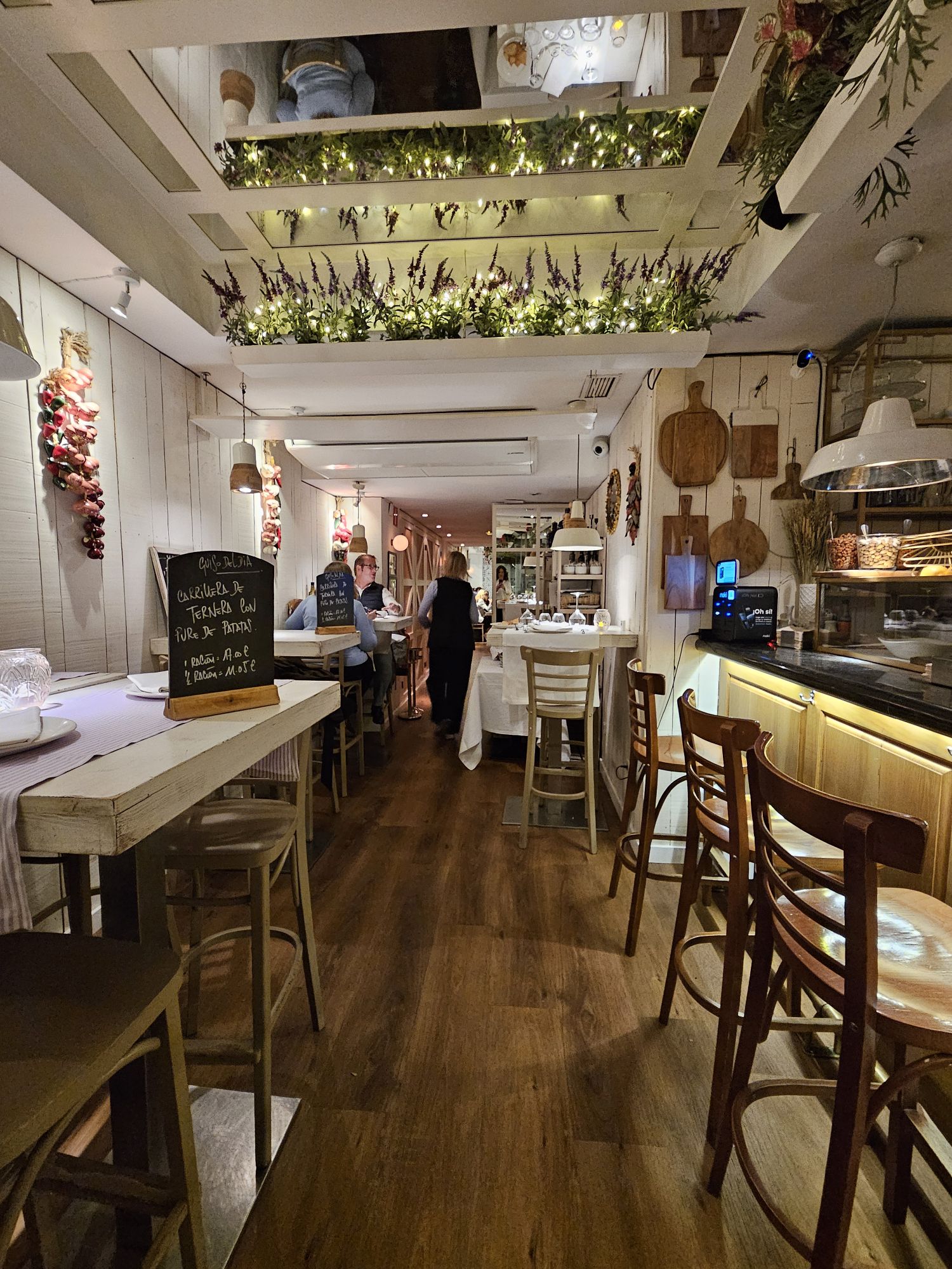 20240229_2106108954870802493502439